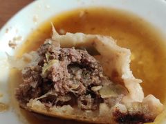 -宝瑞门钉肉饼店