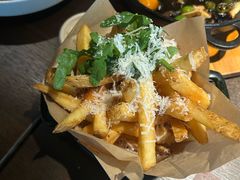 -九月里.自由花园餐厅