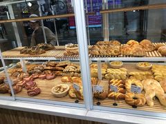 -焙丽拾光(麦凯乐直营店)