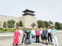 -城墙带状公园-大同古城墙广场停车场