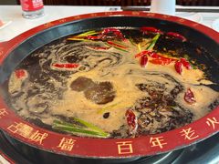 -重庆古城墙火锅(贵阳店)