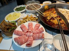 -瓜西西重庆火锅(花溪店)