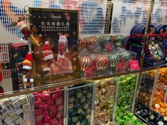 -VENCHI 闻绮(北京国贸商城店)