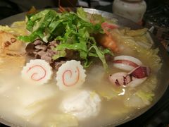 -8锅臭臭锅·正宗台湾小火锅(中心五路店)