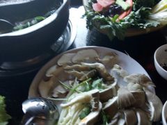 -恋羊时代黑山羊火锅(滨海大道店)