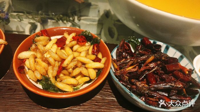 觅云云南菜·谣享(融侨中心店)昆虫三宝图片