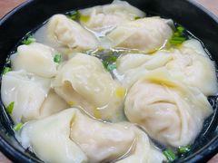 三鲜馄炖-万寿斋(山阴路店)