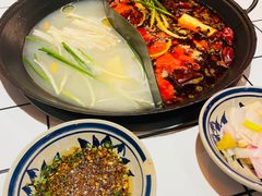 -旧街市鲜货老火锅(大光路店)