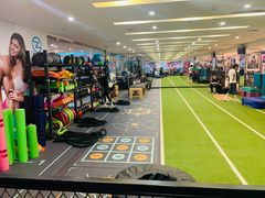 综合训练区-奥力健身游泳俱乐部(华悦店)