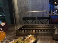 -麦凯伦烧烤·精酿超级工厂店(金桥总店)