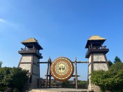 -茅山东方盐湖城景区