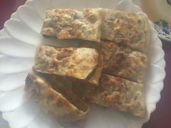 -溢心园香河肉饼总店