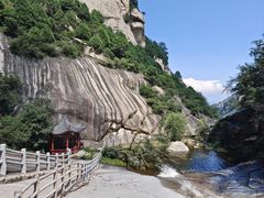 -黑龙潭风景区