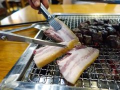 -肉甲韩国木炭烤肉(新壹街1店)