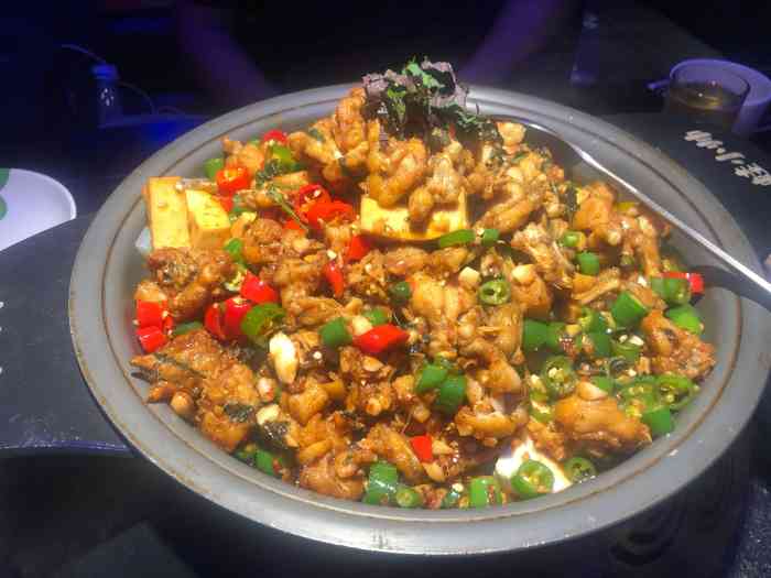 蛙小帅铁锅牛蛙(内街店)-"在南宁看见很多次蛙小帅,今天终于来啦. .