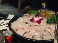 -渝涯重庆豆花老火锅(中赢国际店)
