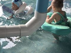 -晋爵会游泳馆(海湾公园店)