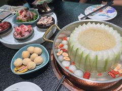 -得意咚瓜·顺德鱼生·冬瓜火锅(深圳首店)