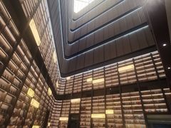 -上海虹桥中心爱琴海亚朵S酒店