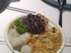 -阿瓦山寨·湘菜现炒·剁椒鱼头王(咸阳总店)