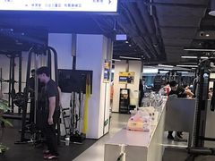 -超鹿运动(达信大厦店)
