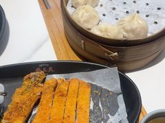 -馋三尺蟹粉小笼(人民广场店)