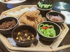 -唐山宴百姓府邸院落中餐