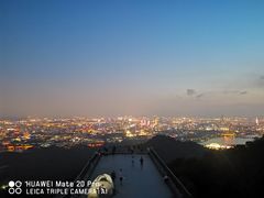 -紫金山山顶公园
