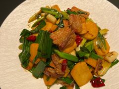 慈菇炒肉-品金陵(江苏大剧院店)