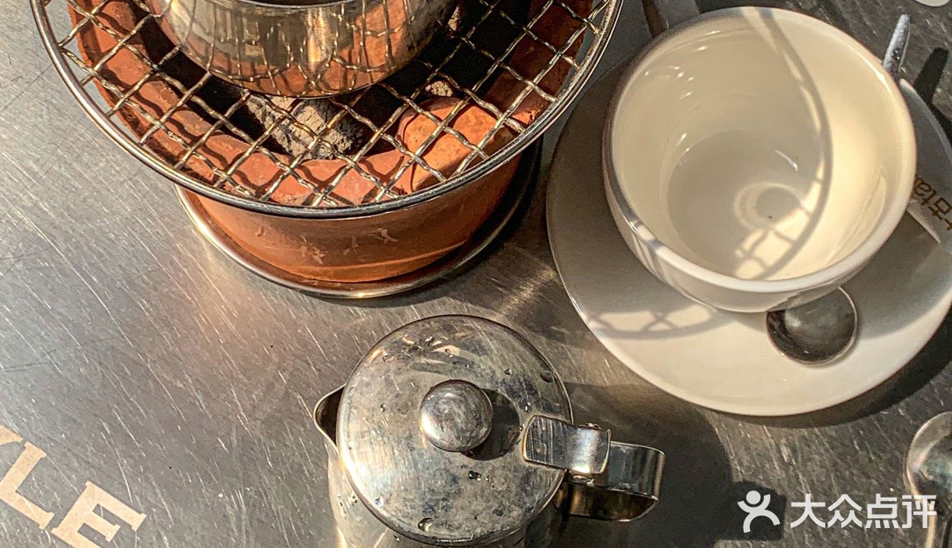 木屋區炭燒咖啡醒神鴛鴦勝過什麼暗然銷魂l派彩茶餐厅