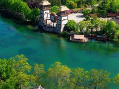 -茅山东方盐湖城景区