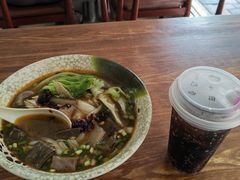 和味牛杂河粉-桥雪牛杂专门店(关边路店)