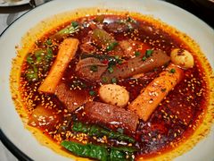 -红鼎豆捞·非遗鲍皇汤火锅(宝丰路店)