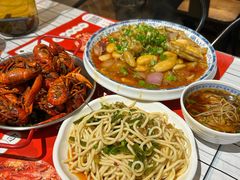-李双猪·小龙虾·烧烤·羊肉煲(乐山店)