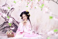 -九月鹰飞汉服摄影工作室