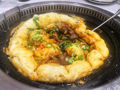 豆角烀饼锅-满兴咱妈烀饼铁锅炖(兰州北街店)