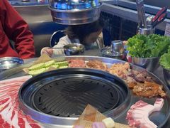 -哈哈碳都·牛肋条无限自助烤肉(台江万达店)