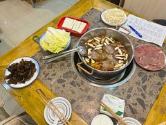 -乳仔牛牦牛汤锅 烤羊排(松潘古城店)
