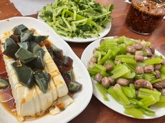 -宝瑞门钉肉饼店
