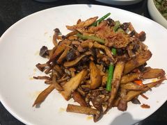 -鹿港小镇(霄云店)
