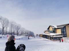 -中旅松花湖滑雪场
