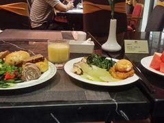 -安徽饭店·白鹭阁自助餐厅(梅山路店)