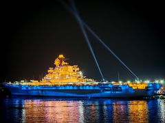 -泰达航母主题公园