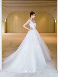 -MANLI BRIDAL婚纱