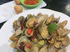 -小海豚•老字号海鲜餐厅(天涯店)