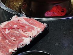 -果松木炭酸菜铜火锅·外婆参鸡汤