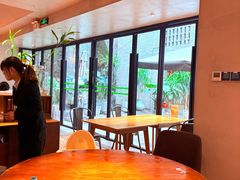 -渝半城经典川粤菜(重庆天地店)