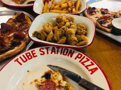 站点特色披萨-Tube station站点比萨(王府井百货店)