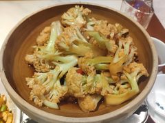 -湘西小馆(滨河路店)