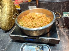 -金马门国际美食百汇(珞喻路店)